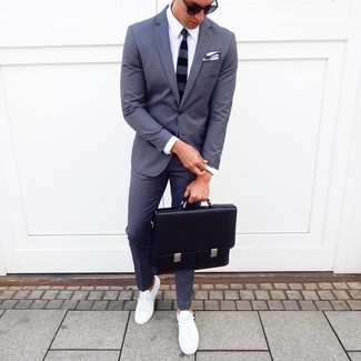 Welche Businesshemden mit weißer niedriger Sneakers zu tragen – 131 Elegante Herren Outfits