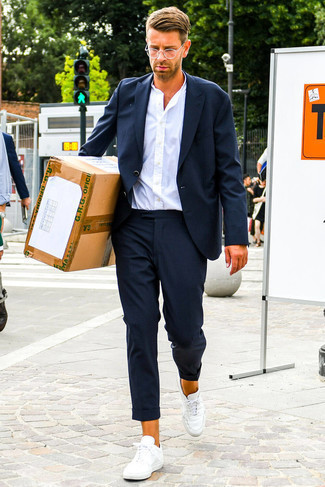 Welche Businesshemden mit weißer niedriger Sneakers zu tragen – 131 Elegante Herren Outfits