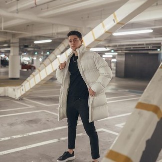 Weißen Daunenmantel kombinieren – 9 Herren Outfits