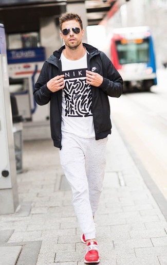 Weiße Jogginghose kombinieren – 46 Frühling Herren Outfits