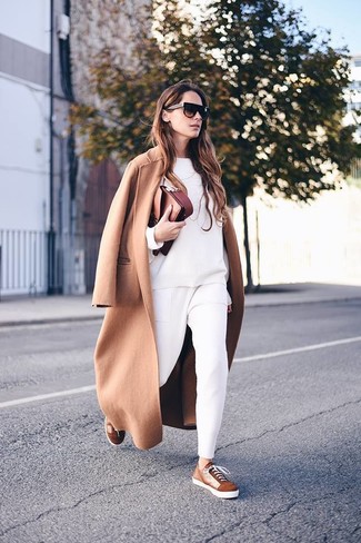 Weißes Sweatshirts kombinieren – 31 Damen Outfits