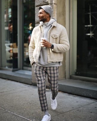 Welche Anzughosen mit weißen Rollkragenpullovers zu tragen – 197 Herren Outfits
