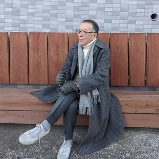 Welche Anzughosen mit weißen Rollkragenpullovers zu tragen – 83 Herren Outfits kalt Wetter