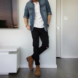 Welche Jeanshemden mit weißen T-Shirts mit einem V-Ausschnitt zu tragen – 16 Herren Outfits