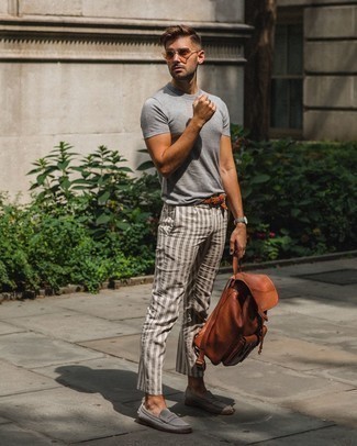 Weiße vertikal gestreifte Chinohose kombinieren – 89 Herren Outfits