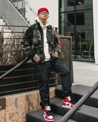 Wie Pullover mit einem Reißverschluß mit hoher Sneakers zu kombinieren – 32 Herren Outfits