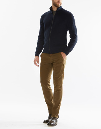 Pullover mit einem Reißverschluß kombinieren – 470 Herren Outfits