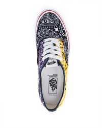 mehrfarbige bedruckte Segeltuch niedrige Sneakers von Vans