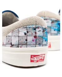 mehrfarbige bedruckte Slip-On Sneakers aus Segeltuch von Vans