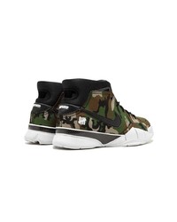 mehrfarbige Camouflage hohe Sneakers von Nike