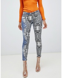 mehrfarbige enge Jeans mit Schlangenmuster von ASOS DESIGN