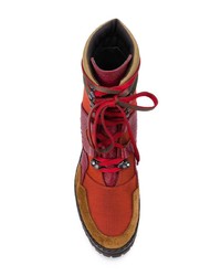 mehrfarbige flache Stiefel mit einer Schnürung aus Wildleder von Bottega Veneta