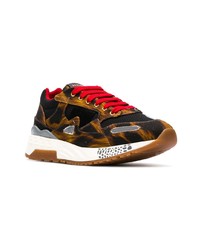 mehrfarbige niedrige Sneakers mit Leopardenmuster von Versace