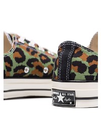 mehrfarbige Segeltuch niedrige Sneakers mit Leopardenmuster von Converse