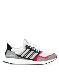 mehrfarbige Sportschuhe von adidas