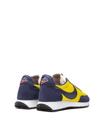 mehrfarbige Sportschuhe von Nike