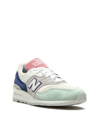 mehrfarbige Sportschuhe von New Balance