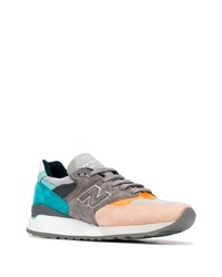 mehrfarbige Sportschuhe von New Balance