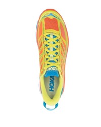 mehrfarbige Sportschuhe von Hoka One One