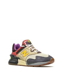 mehrfarbige Sportschuhe von New Balance