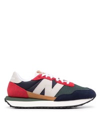 mehrfarbige Sportschuhe von New Balance