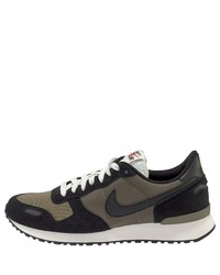 mehrfarbige Sportschuhe von Nike Sportswear