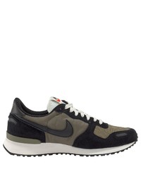 mehrfarbige Sportschuhe von Nike Sportswear