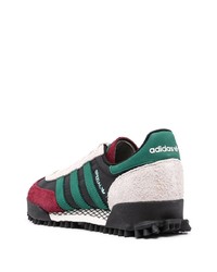 mehrfarbige Wildleder niedrige Sneakers von adidas