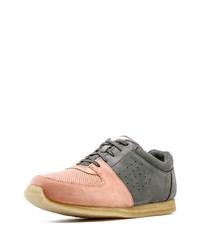 mehrfarbige Wildleder niedrige Sneakers von Clarks