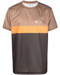 mehrfarbiges T-Shirt mit einem Rundhalsausschnitt von adidas