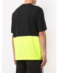 mehrfarbiges T-Shirt mit einem Rundhalsausschnitt von Blackbarrett