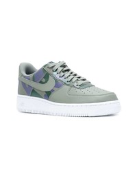 mintgrüne Camouflage niedrige Sneakers von Nike