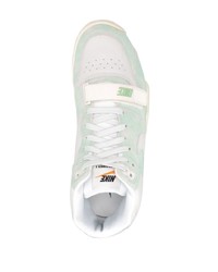 mintgrüne hohe Sneakers aus Leder von Nike