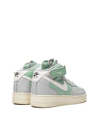 mintgrüne hohe Sneakers aus Segeltuch von Nike