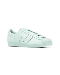 mintgrüne Leder niedrige Sneakers von adidas