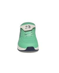 mintgrüne niedrige Sneakers von Camp David