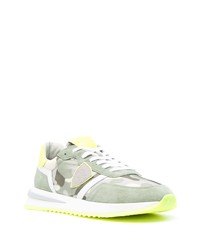 mintgrüne niedrige Sneakers von Philippe Model Paris