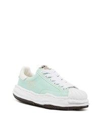 mintgrüne Segeltuch niedrige Sneakers von Maison Mihara Yasuhiro