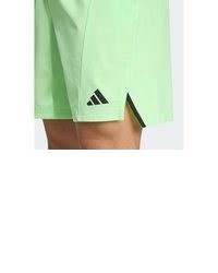 mintgrüne Shorts von adidas Performance