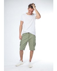 mintgrüne Shorts von Alife and Kickin