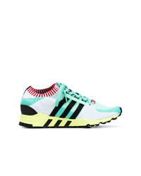 mintgrüne Sportschuhe von adidas