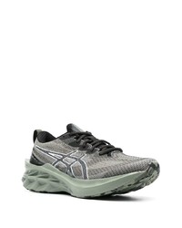 mintgrüne Sportschuhe von Asics