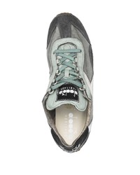 mintgrüne Sportschuhe von Diadora