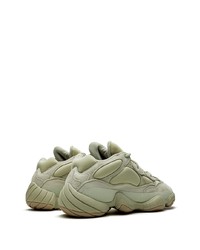 mintgrüne Sportschuhe von adidas YEEZY