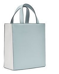 mintgrüne Taschen von Liebeskind Berlin