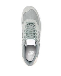 mintgrüne Wildleder niedrige Sneakers von New Balance