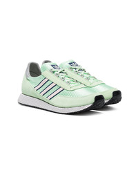 mintgrüne Wildleder niedrige Sneakers von adidas