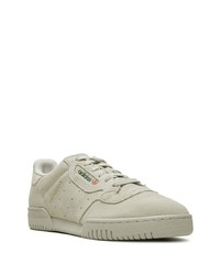 mintgrüne Wildleder niedrige Sneakers von adidas