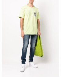 mintgrünes bedrucktes T-Shirt mit einem Rundhalsausschnitt von Stussy