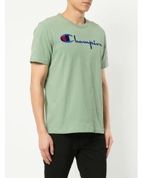mintgrünes bedrucktes T-Shirt mit einem Rundhalsausschnitt von Champion